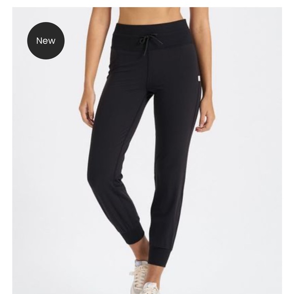 Vuori Pants - Vuori Daily Joggers